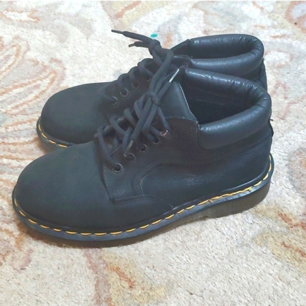 Dr. Martens the Original Made in England 8173 black suede leather mid boots
